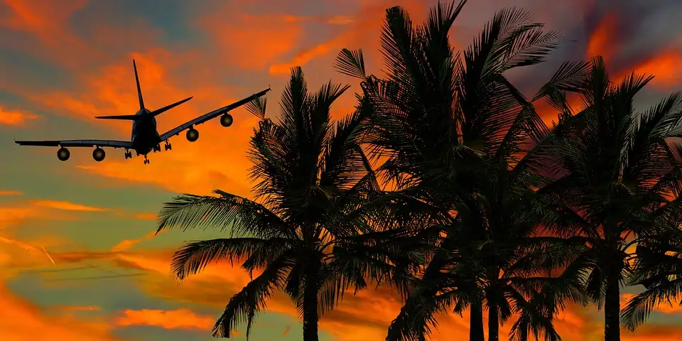 How do I call Qatar Airways from Dubai?