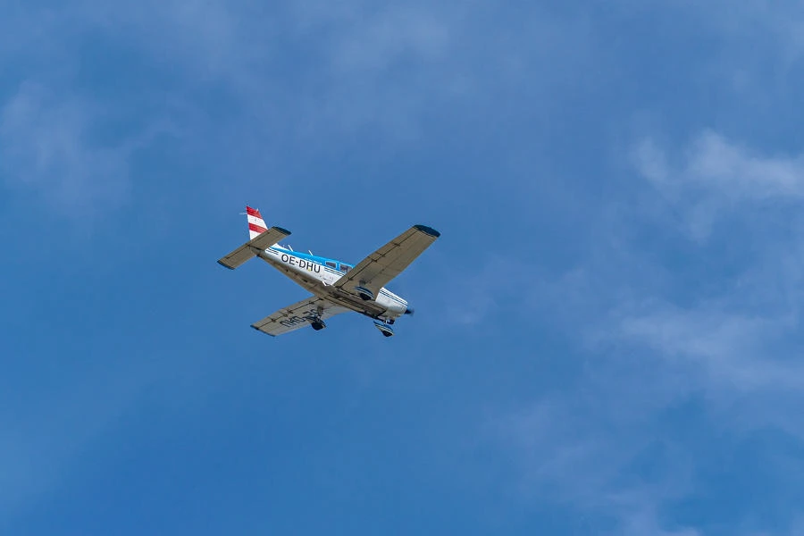 How do I talk to a live person at Jetblue?